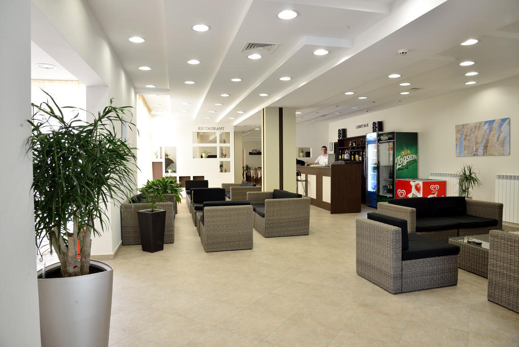 Glicinia Hotel ゴールデンサンド エクステリア 写真