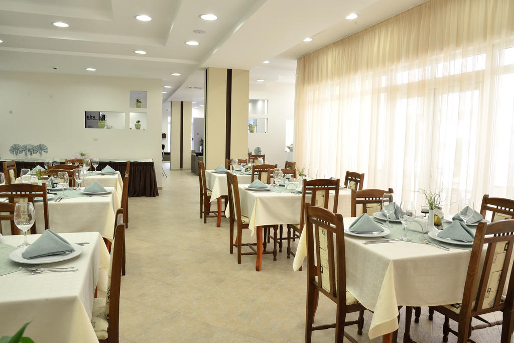 Glicinia Hotel ゴールデンサンド エクステリア 写真